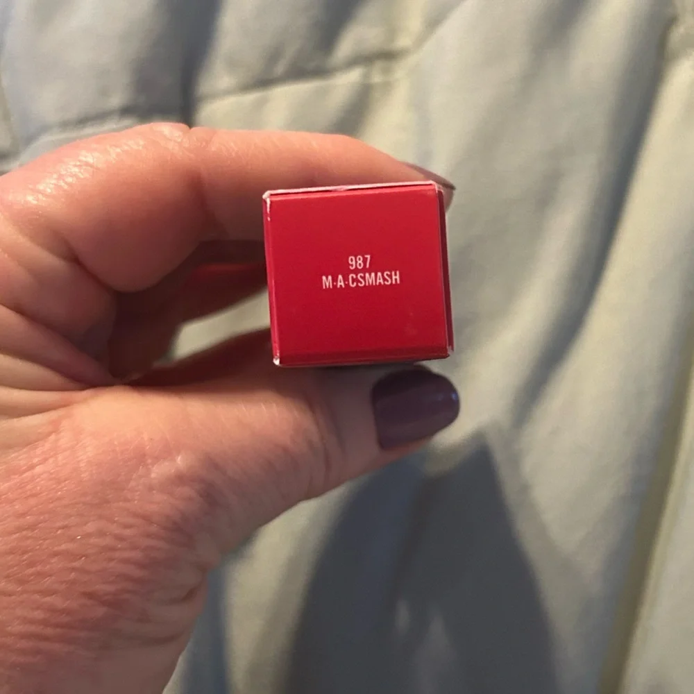 M·A·C Powder Kiss Lipcolor